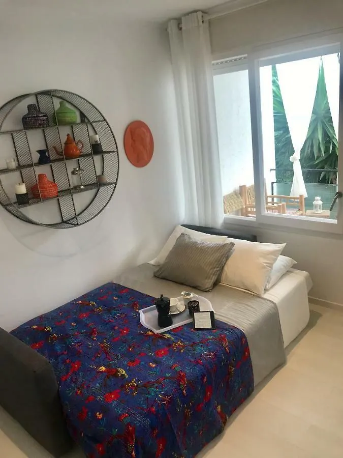 Seaside Apartment In Sitges Steps From Beaches With Private Patio Spanien